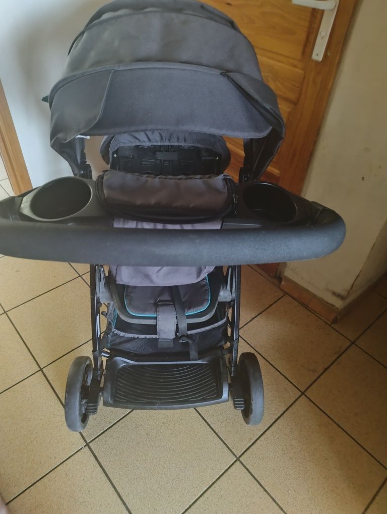 Wózek Stroll In 2 dla dwójki dzieci podwójny