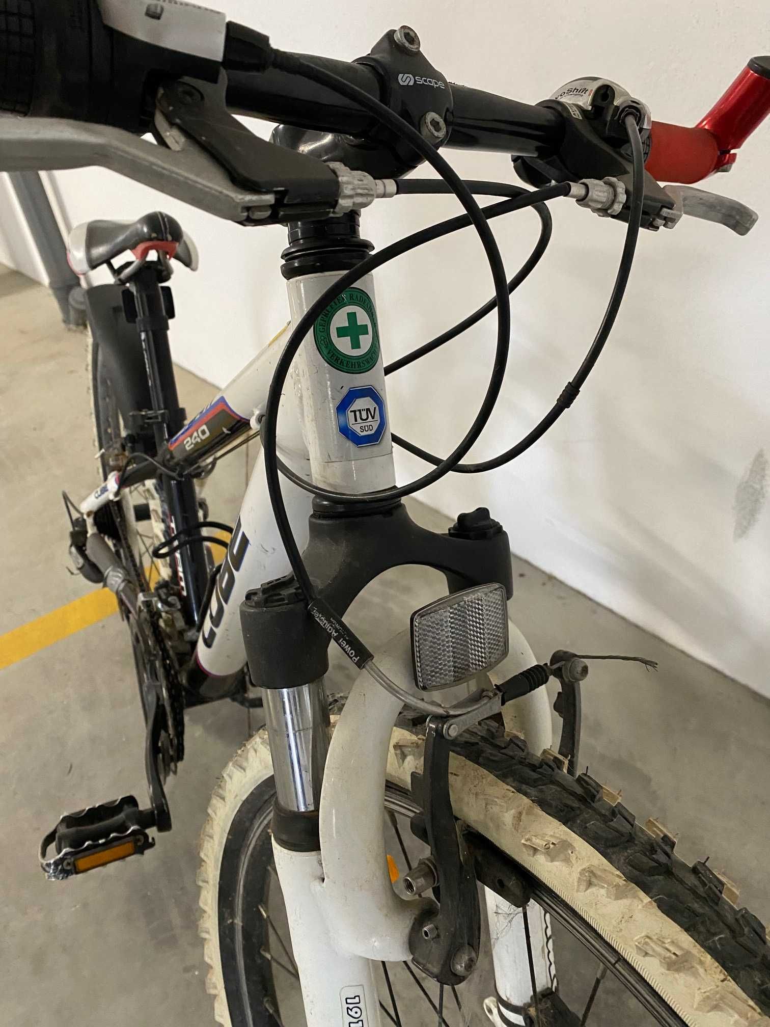 Mountainbike CUBE 24" para crianzas