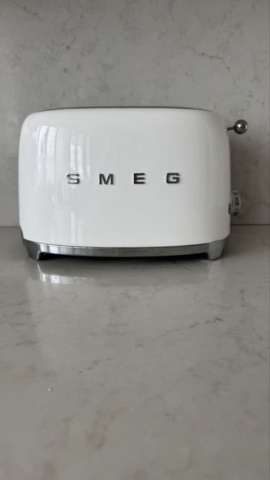Smeg -тостер  TSFO1WHEU