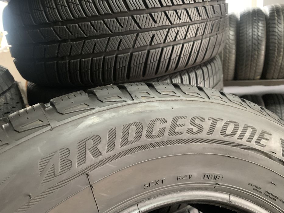 Комплект зимніх шин 265/60/18 110Н Bridgestone BLIZZAK LM-80 evo