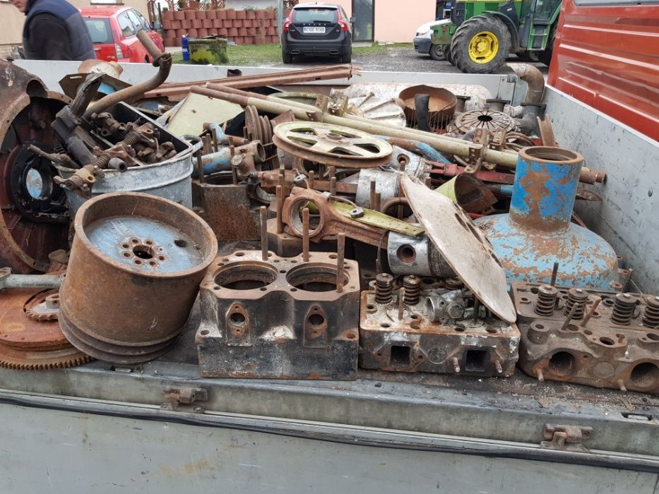 Oś podajnika pochyłego gardzieli Fortschritt E514 oś Wariatora jazdy