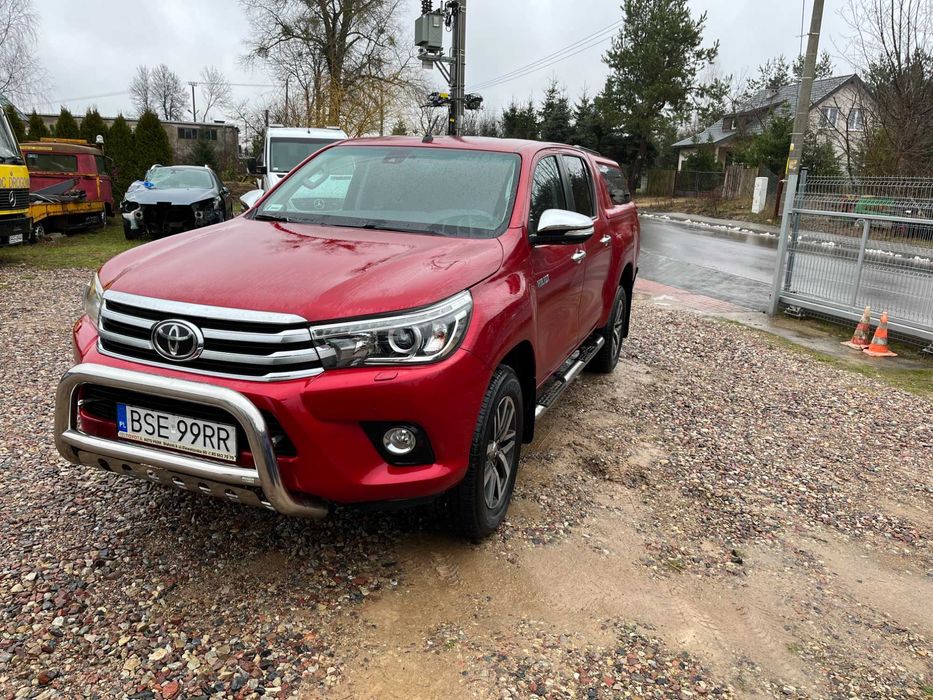 Toyota Hilux SR5