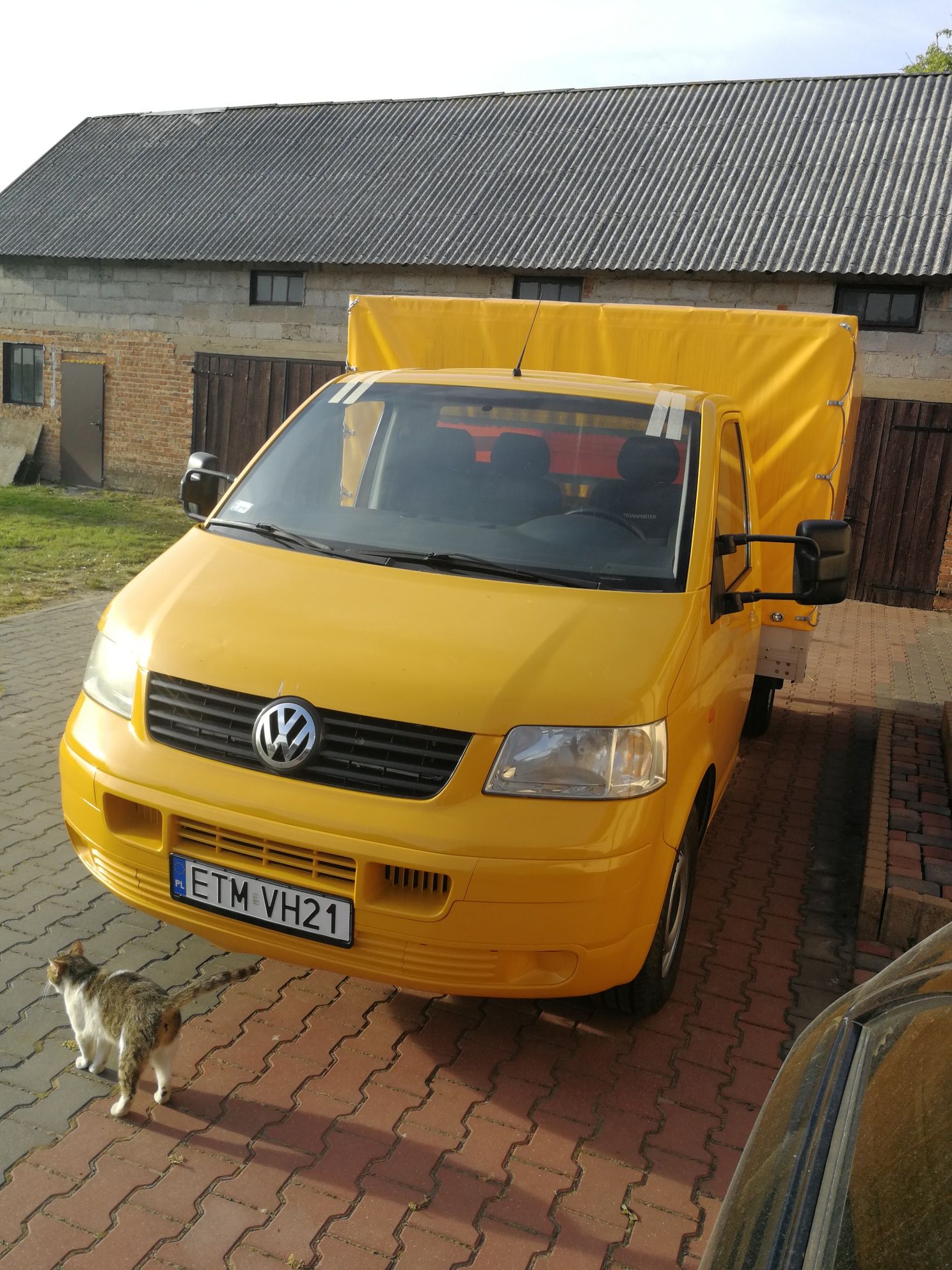 Sprzedam  VW T5 2.5tdi 130km  bez zabudowy