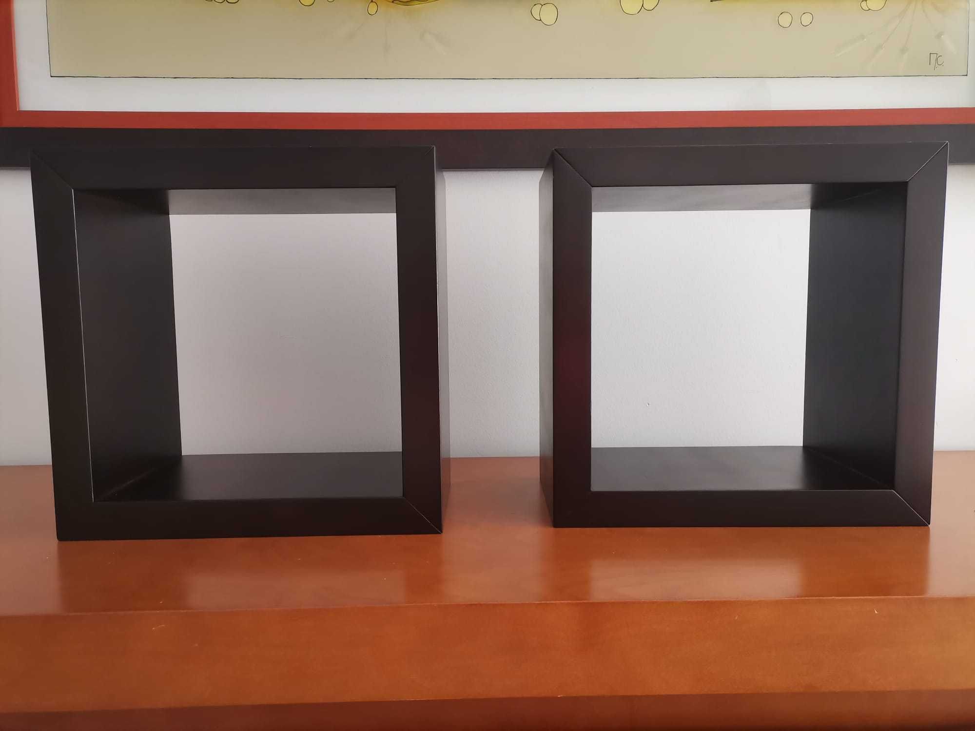 Vendem-se cubos de decoração de parede em Wengé