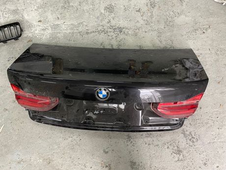 Czarna tylnia klapa tył BMW 7 model G11 G12