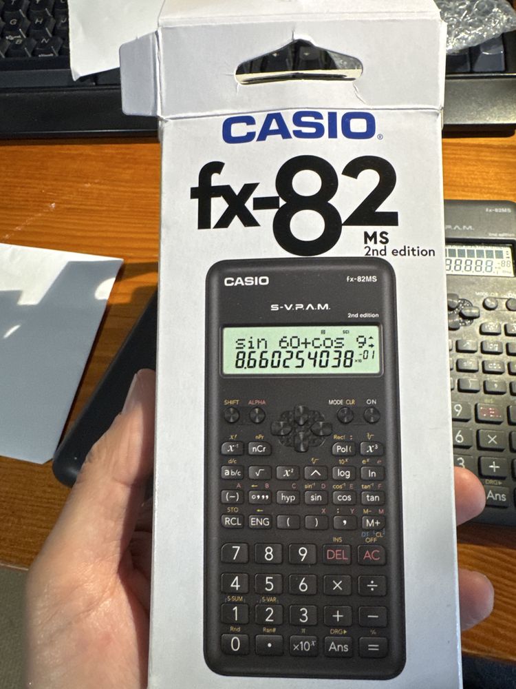 Calculadora Casio fx-82 ms