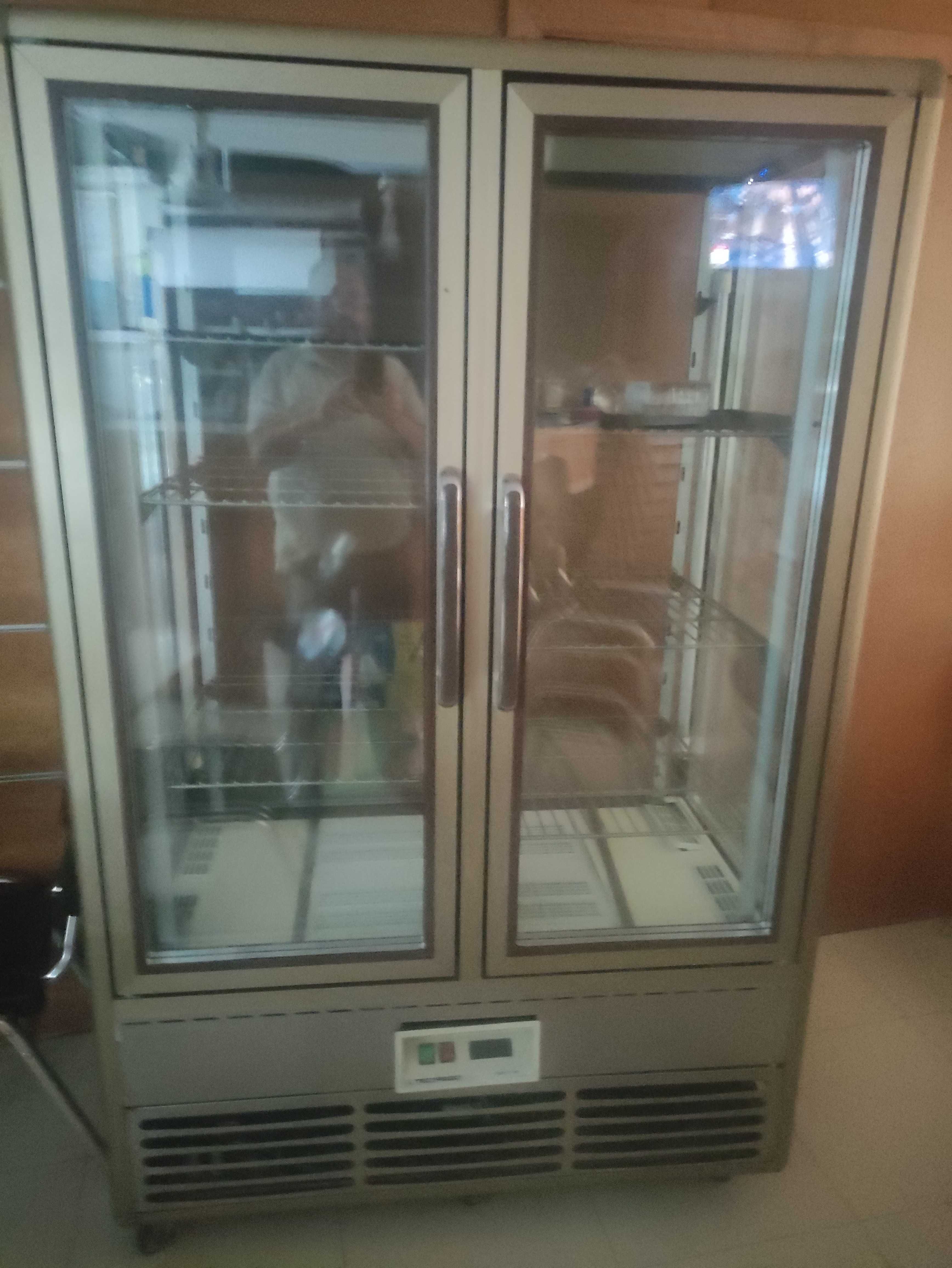 vitrine bolos scaiola