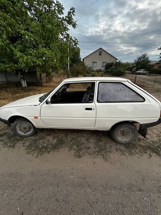 ПРОДАМ Таврия 1.1 бензин.               Торг уместен