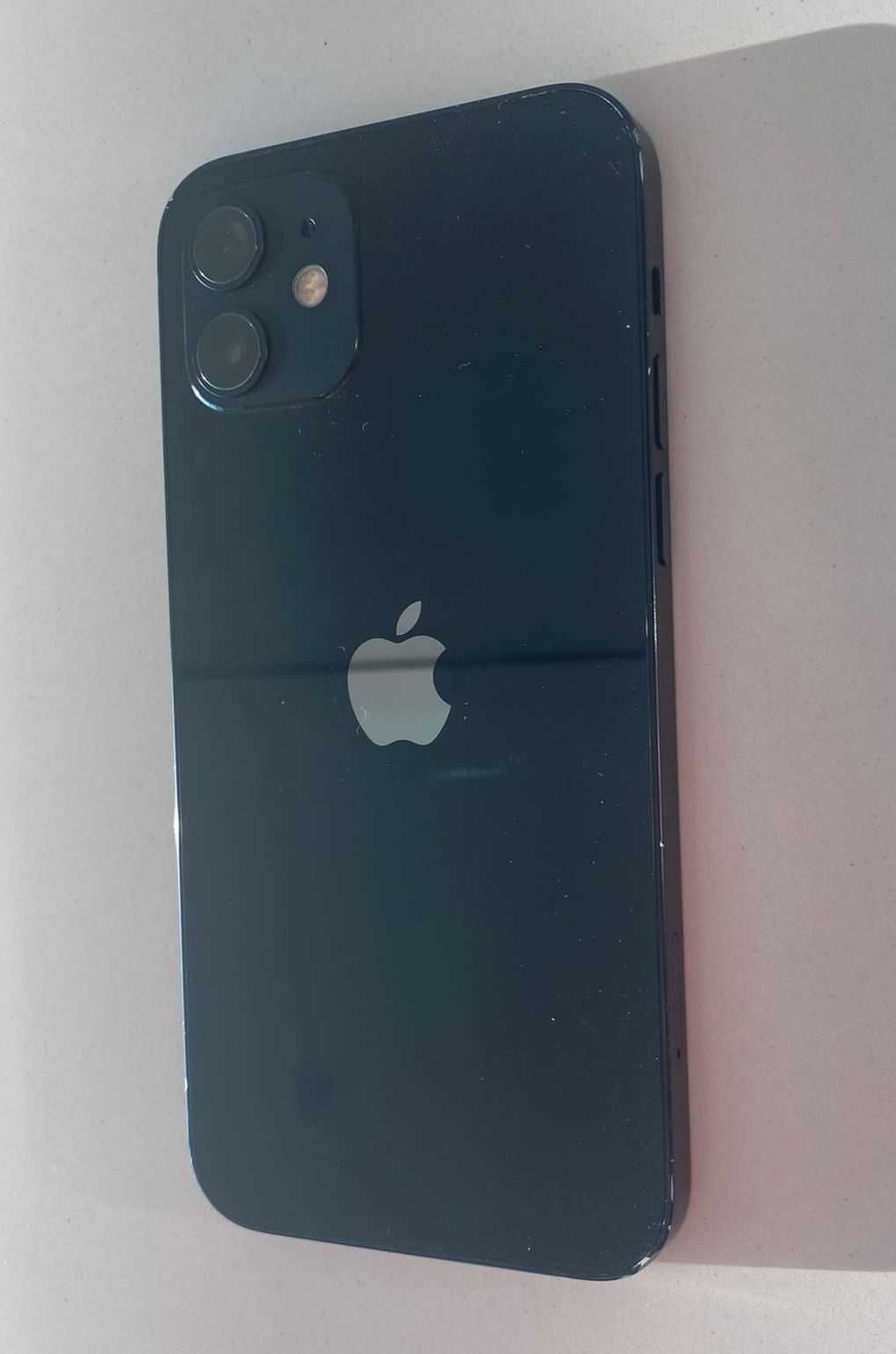 iPhone 12 – 128GB – Preto