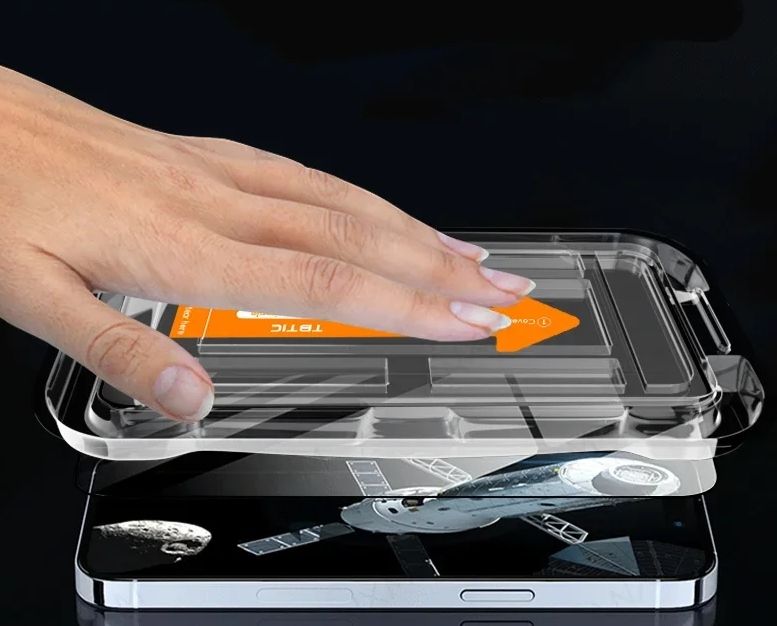Szkło Prywatyzujące Do Iphone 16 Plus Z Ramką Do Montażu Łatwy Montaż
