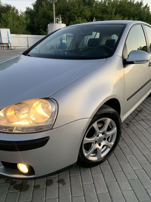 Гольф 5 1.6 МРІ 2006рік
