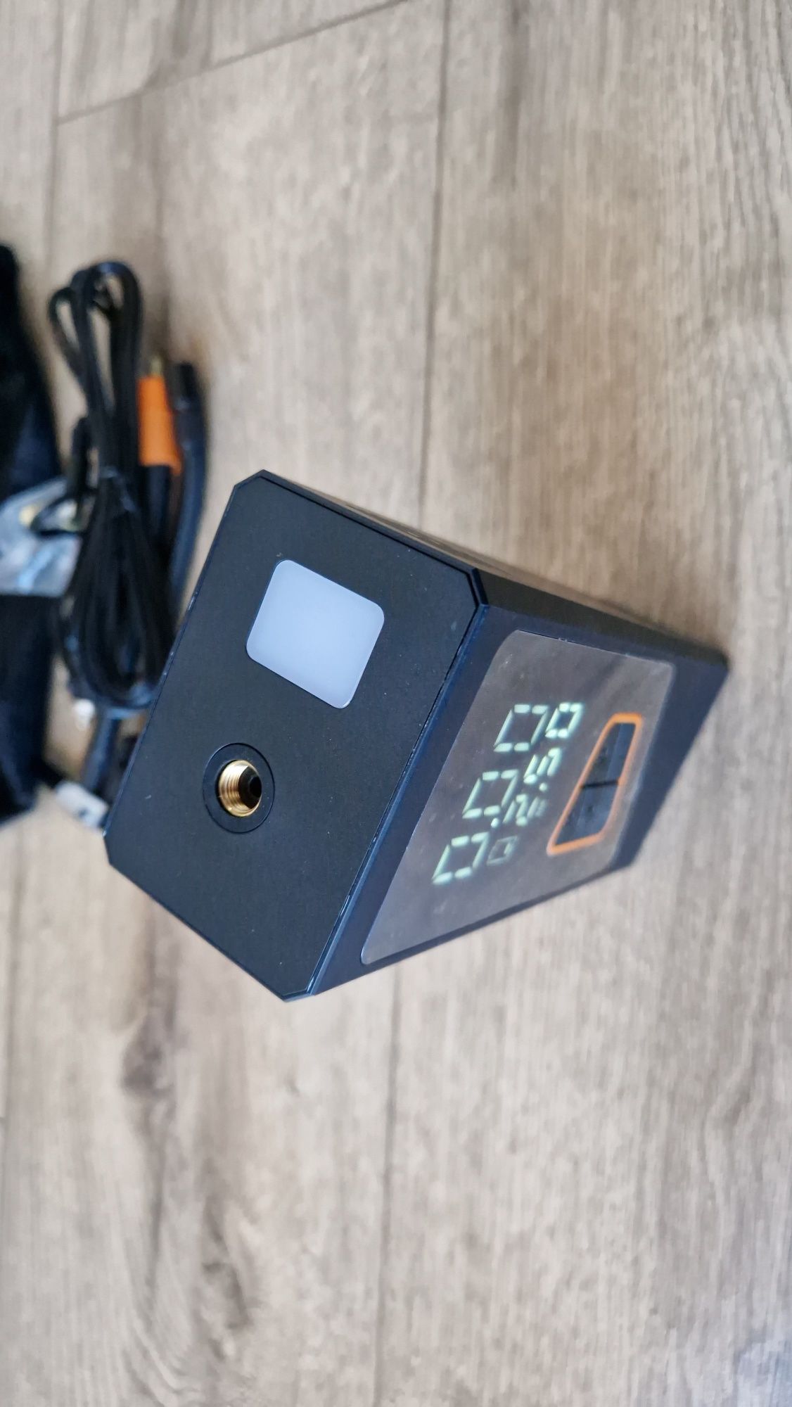 Przenośna elektryczna pompka rowerowa, 150 psi, 10 000 mAh OUTLET