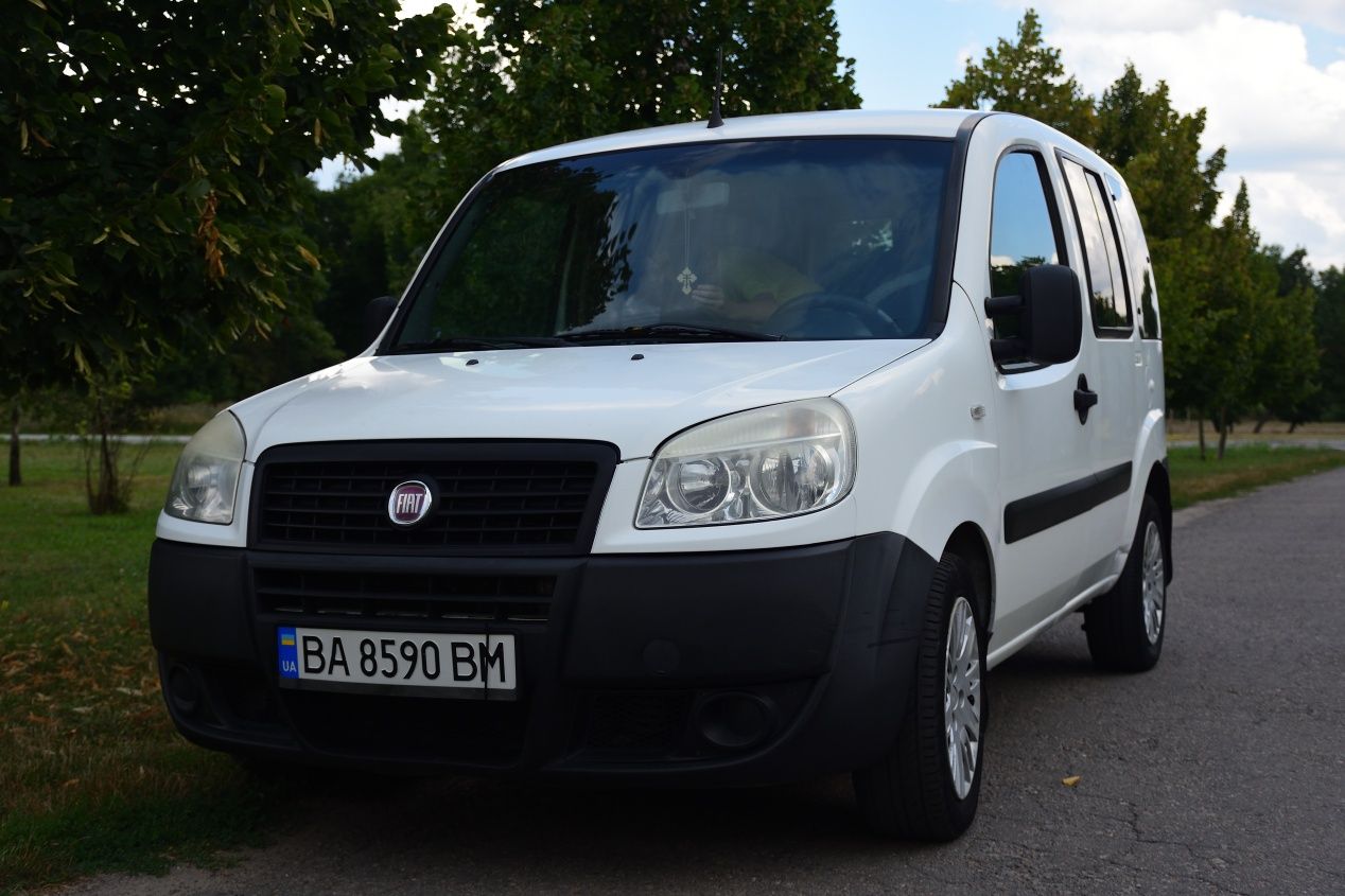 Продам Fiat Doblo Panorama 1.4 пасажир