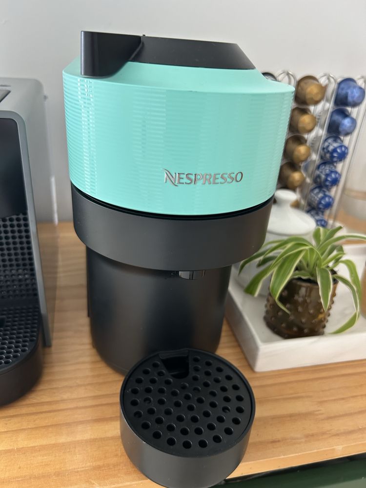 Maquina de cafe Vertuo nespresso