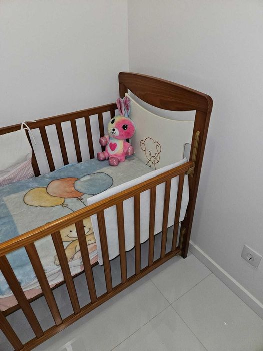 Carrinho e berço bebe