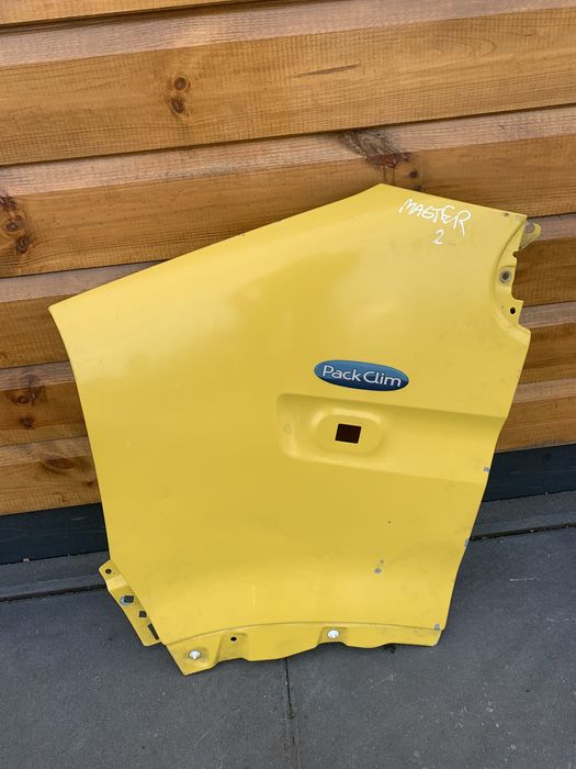 Renault Master II 2 błotnik lewy przedni przód żółty