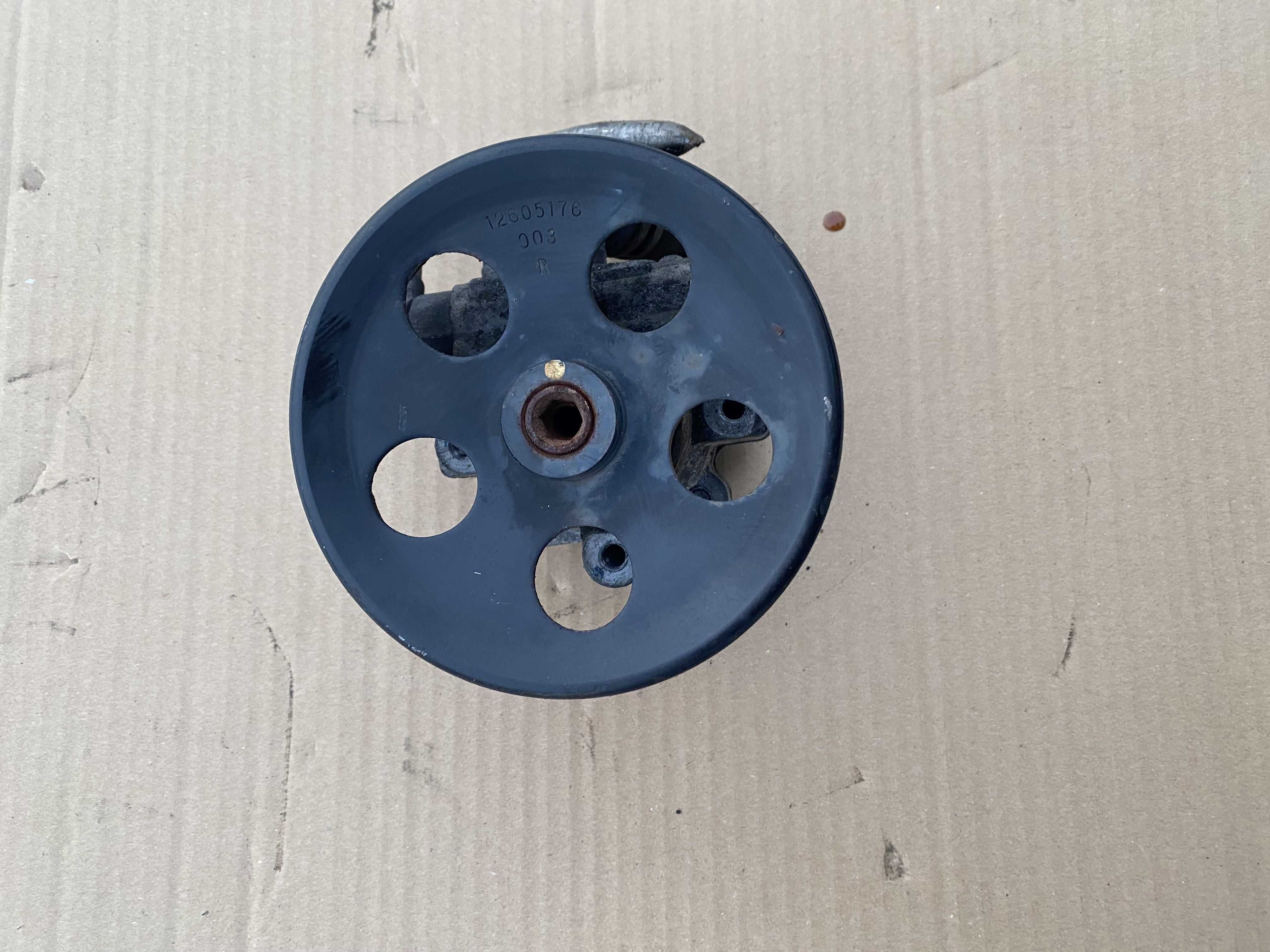 Pompa wspomagania Insignia 2.0 t  Turbo  133_09334