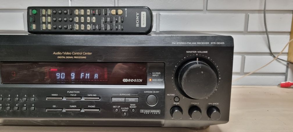 Amplituner SONY STR-DE 425. Pilot