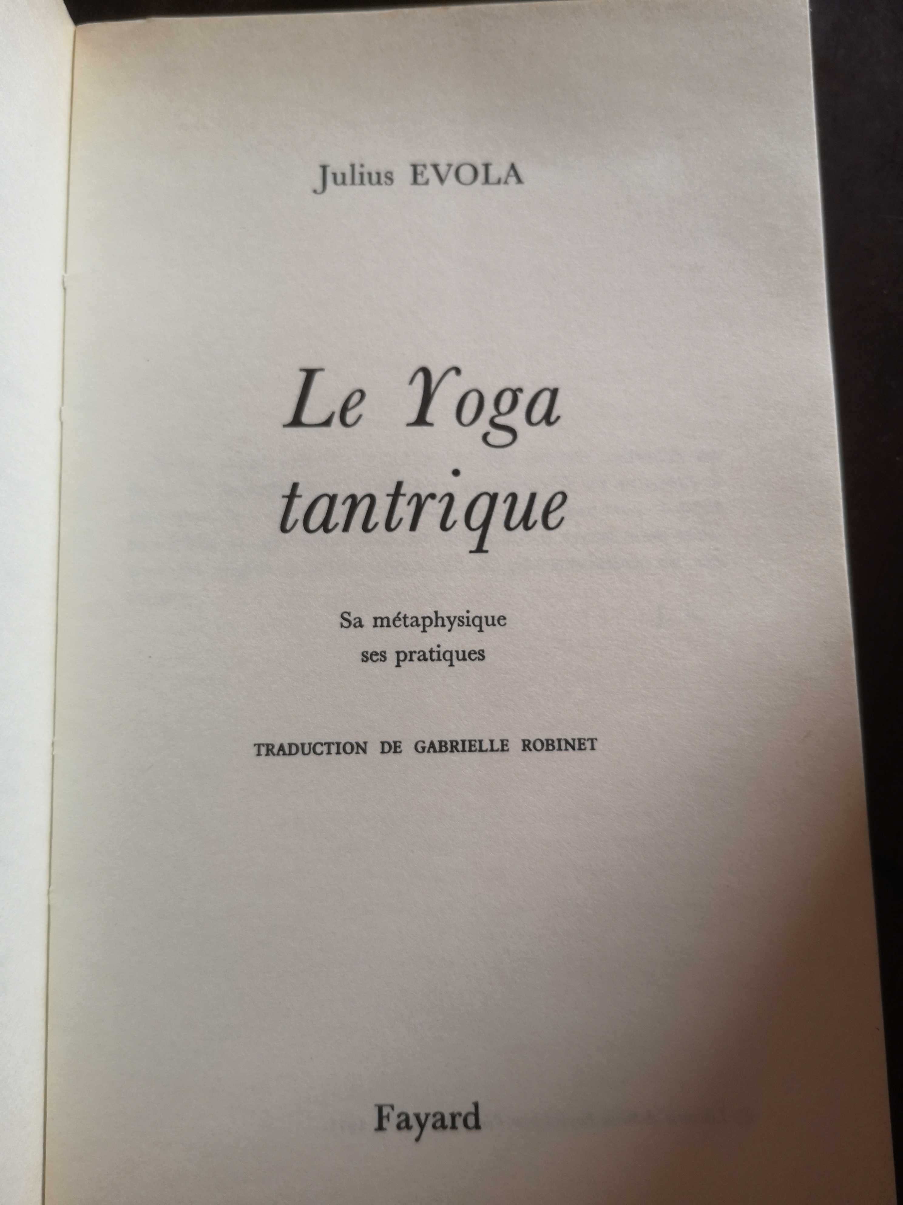 Livro "Le Yoga tantrique"