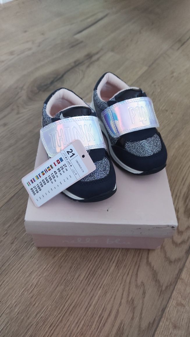 Buty / półbuty / adidasy / rzep / 21