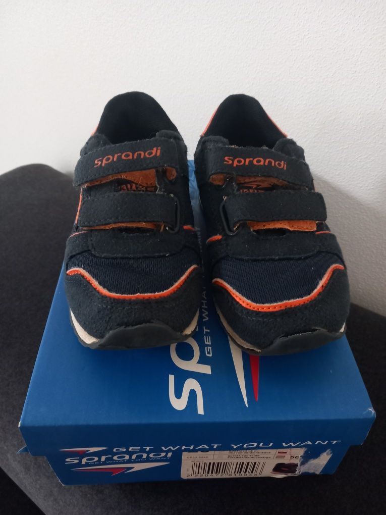 Buty Sprandi roz 28