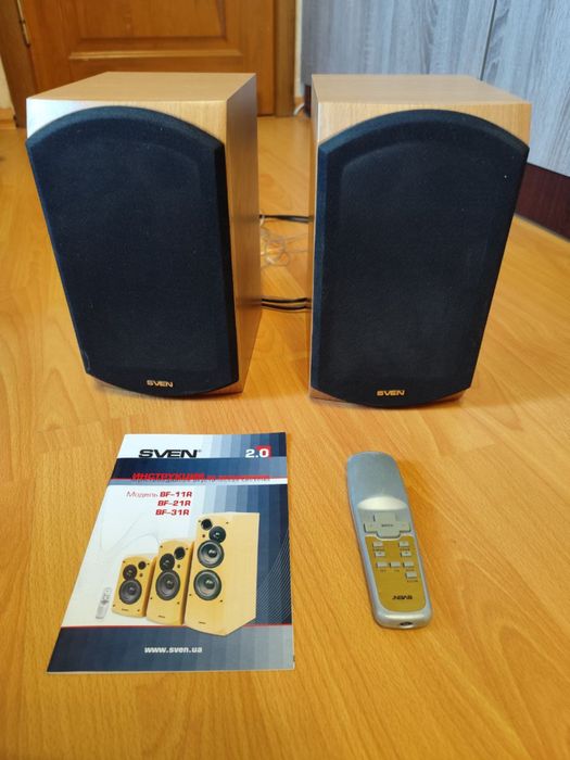Активні колонки SVEN BF-11R (2×18 Вт), деревʼяний корпус