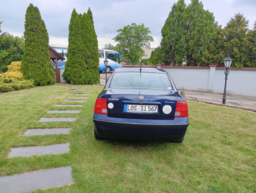 Volkswagen Passat B5, 2000r., poj. 1595 benzyna