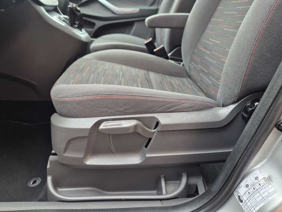 Продається свіжопригнаний автомобіль Ford C-Max 2008 рестайлинг.