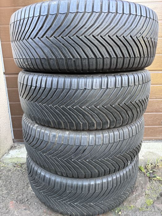 Opony wielosezon 235/50/19 103W Michelin Cross Climate SUV KPL 2021r.