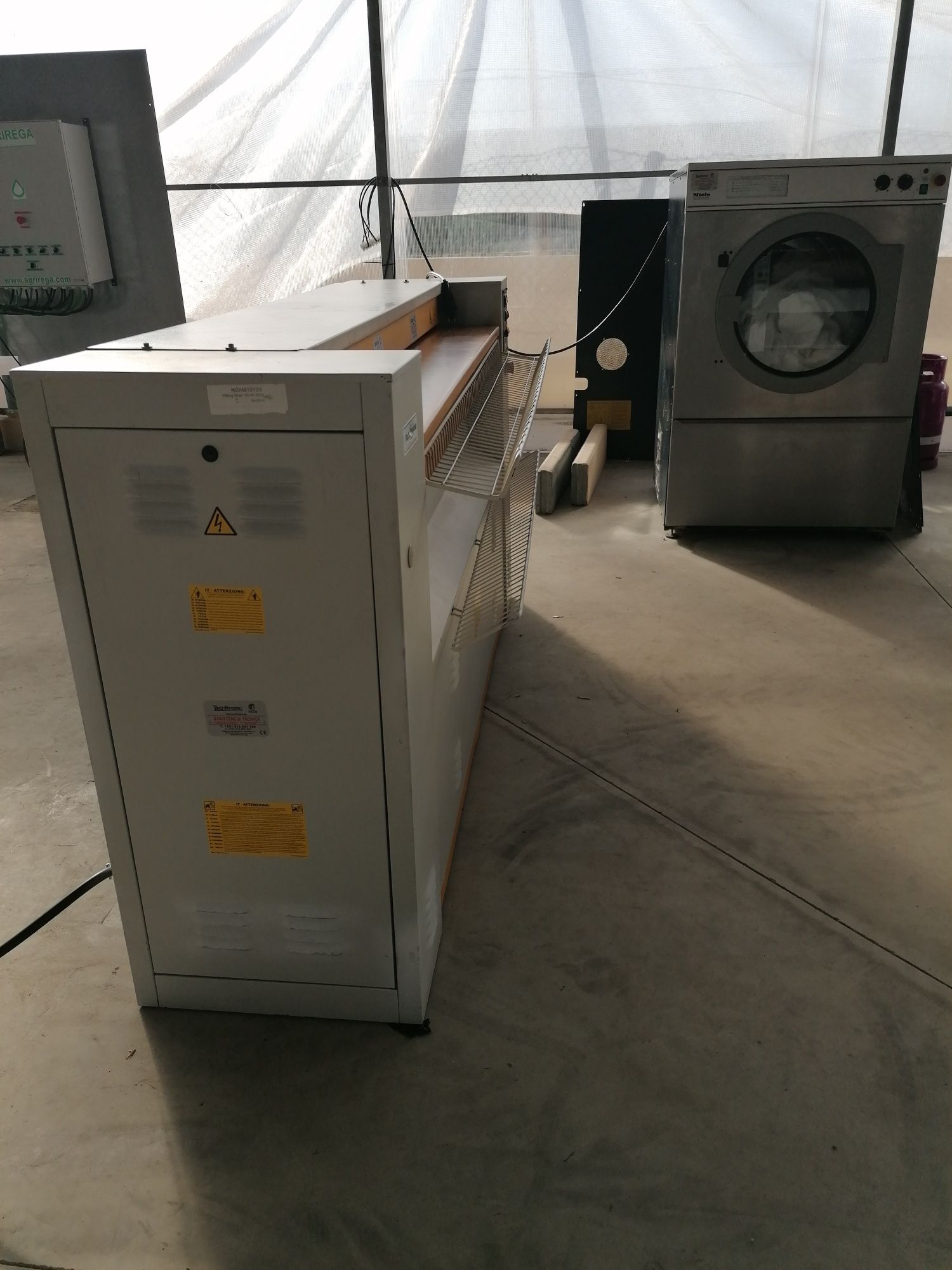 Calandra secadora 2 metros lavandaria industriais e self service