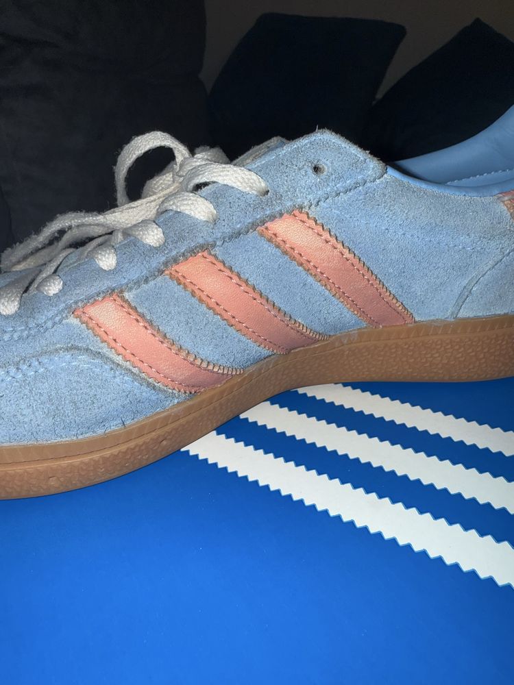 Кросівки Adidas Spezial / Розмір 39