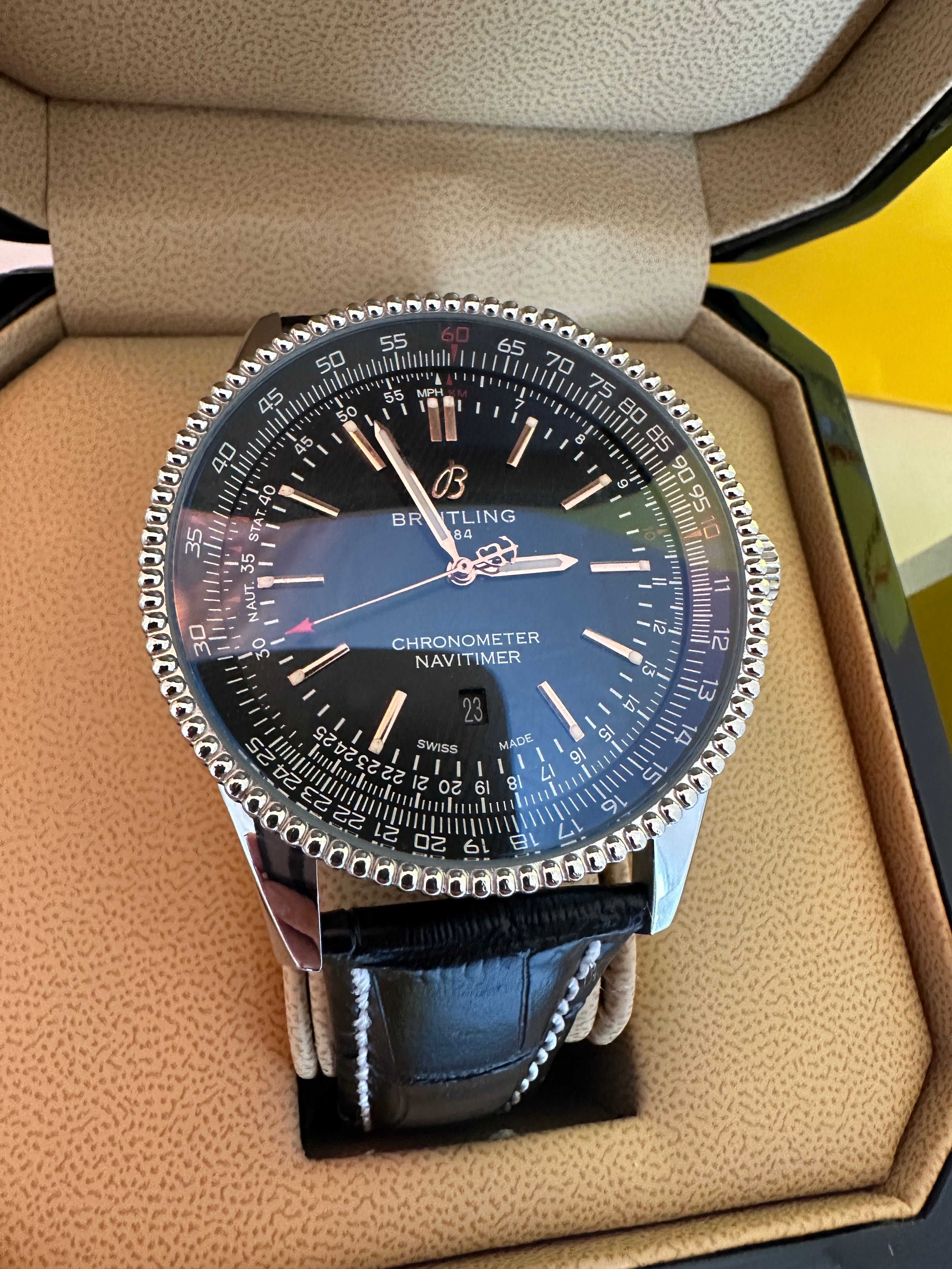 Relógio Breitling fundo preto - automatico Suíço - Eta - rolex - omega