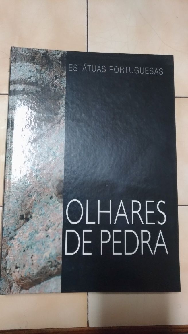 Estátuas Portuguesas Olhares de Pedra