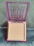 Nowy puder z lusterkiem