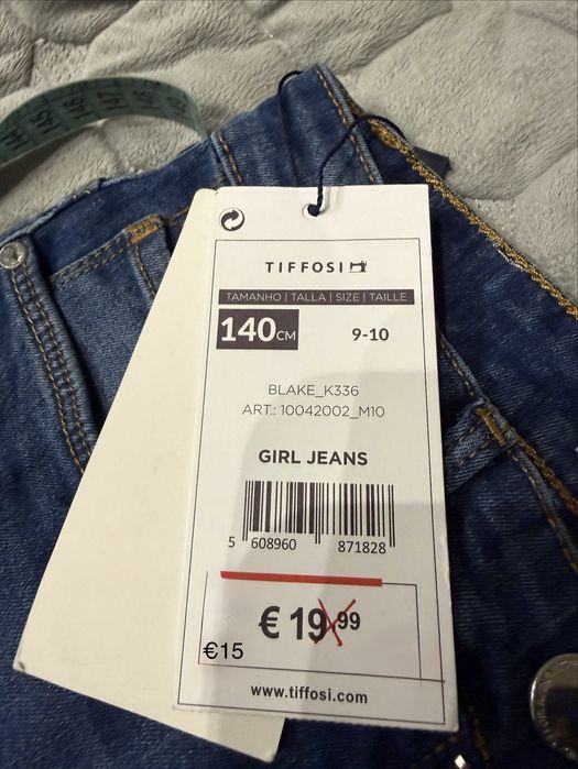 Джинси нові для дівчинки 9-10 років, 140см