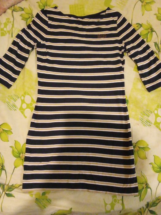 Продам сукні жіночі