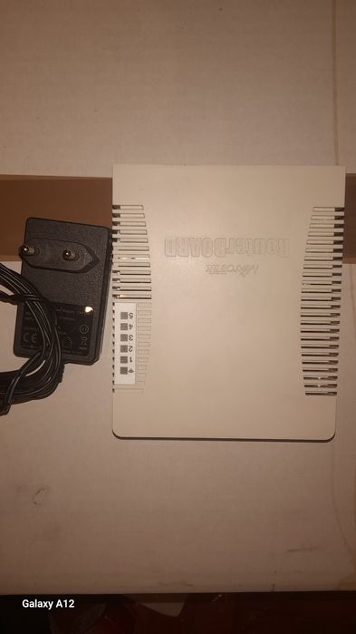 W/F Роутер MiķroTik