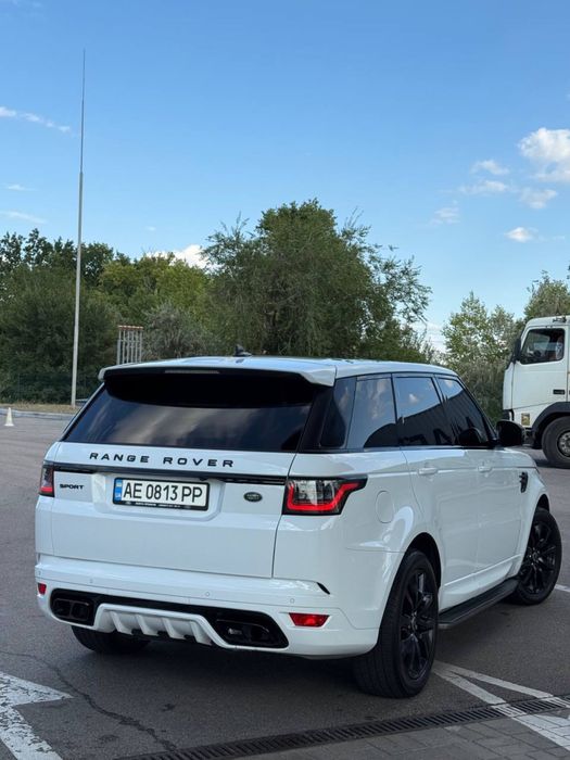 Land Rover Range Rover Sport 2015 года 3.0 бензин