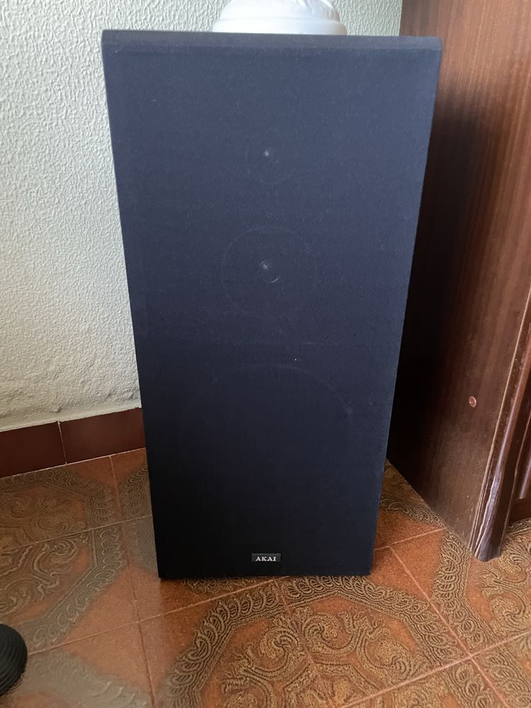 Conjunto de Som Akai