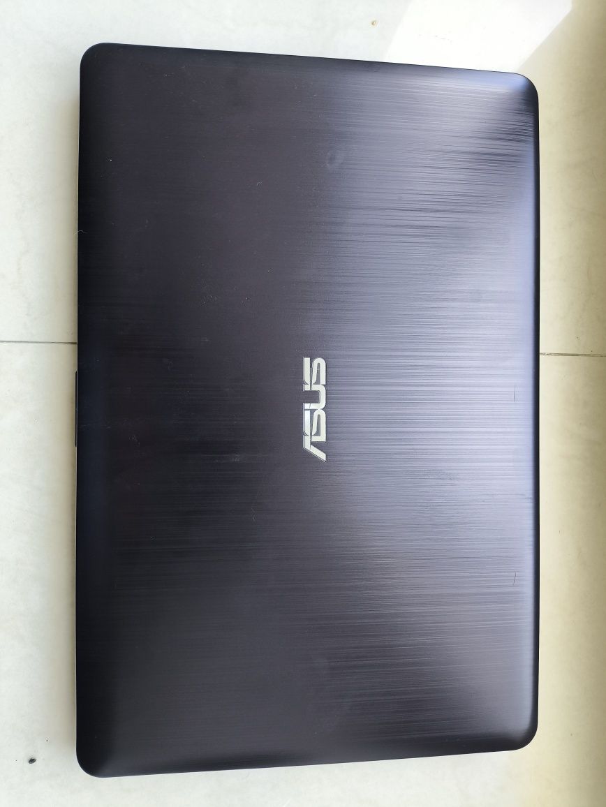 Ноутбук Asus X541NC 512ГБ

Процесор: Intel Celeron N3350
Відеокарта: N