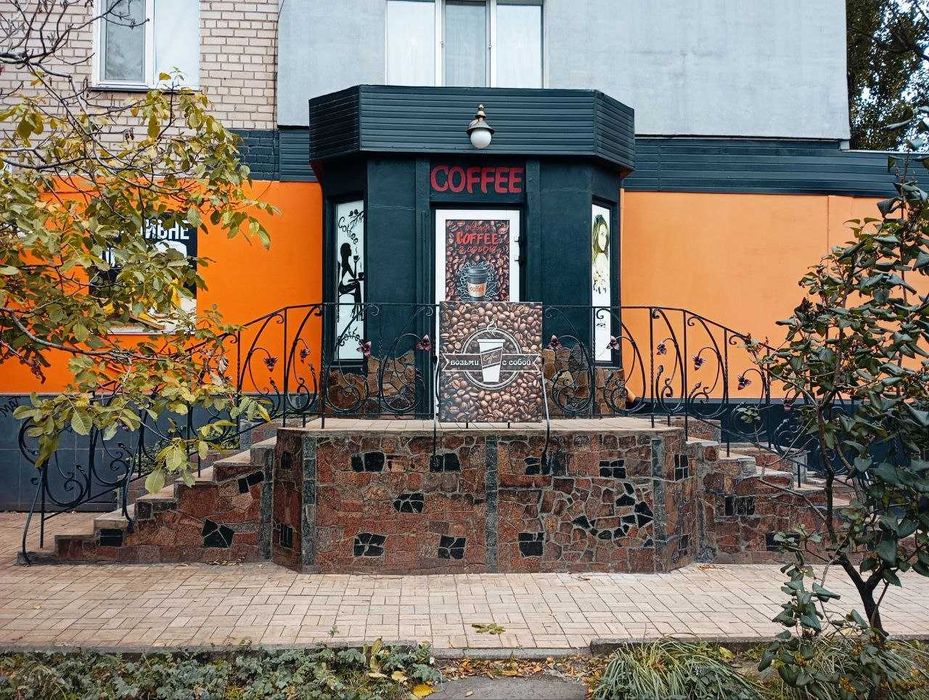 продаж комерційного приміщення на Вечірньому Бульварі