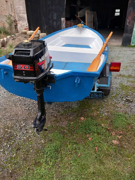 lodka wedkarska , rekreacyjna