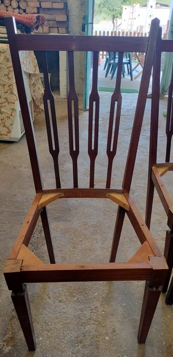 Cadeiras de Madeira