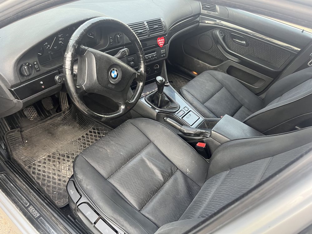 BMW E39 520D czesci titansilber touring kombi m47d20 srebrny