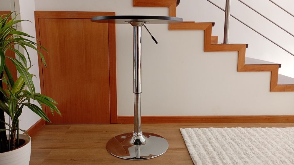 Mesa de Bar Redonda com Altura Ajustável