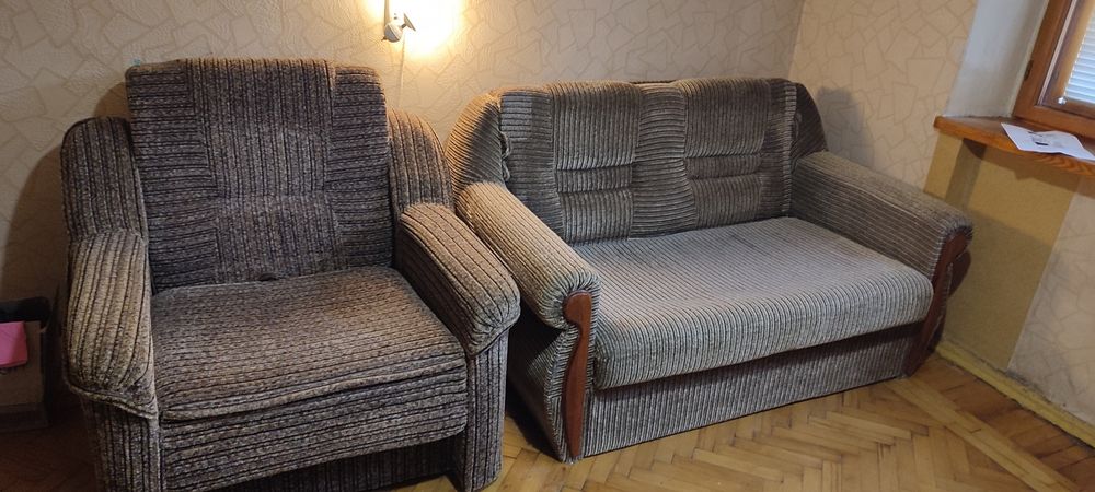 Диван канапе и кресло раскладное (комплект)