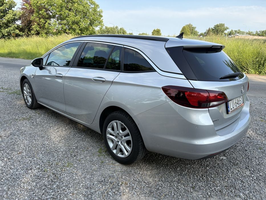 Opel Astra K 1.6cdti grzane fotele kierownica NAVI Czujnik REZERWACJA