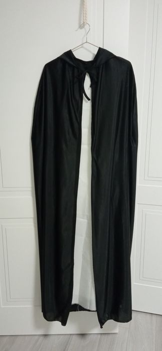 Оренда маскарадних костюмів