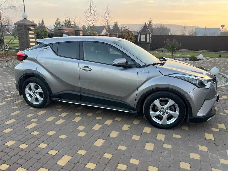 Toyota c-hr 2020