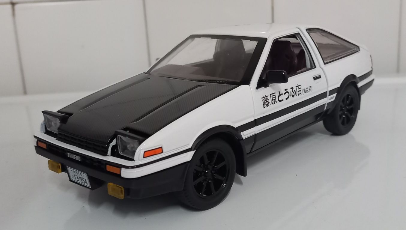 Toyota AE86 Trueno esc 1/24